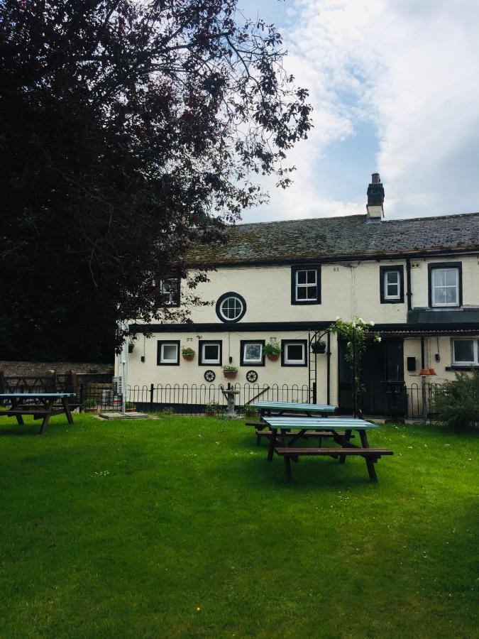The Globe Inn Penrith Exterior photo